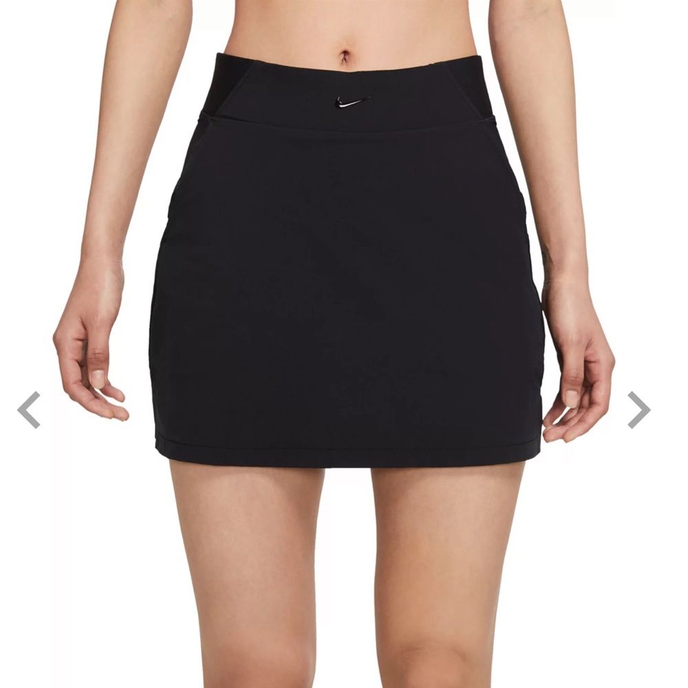 Nike Women’s Bliss Luxe Training Skort